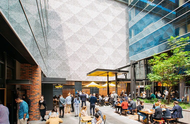 Mirvac opens a vibrant new food and dining destination at Riverside Quay